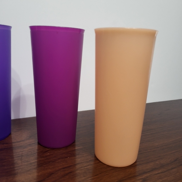 Tupperware Vintage #107 Colored 16 Ounce Plastic Stacking Drinking Cups Set Of 5 - Picture 3 of 7